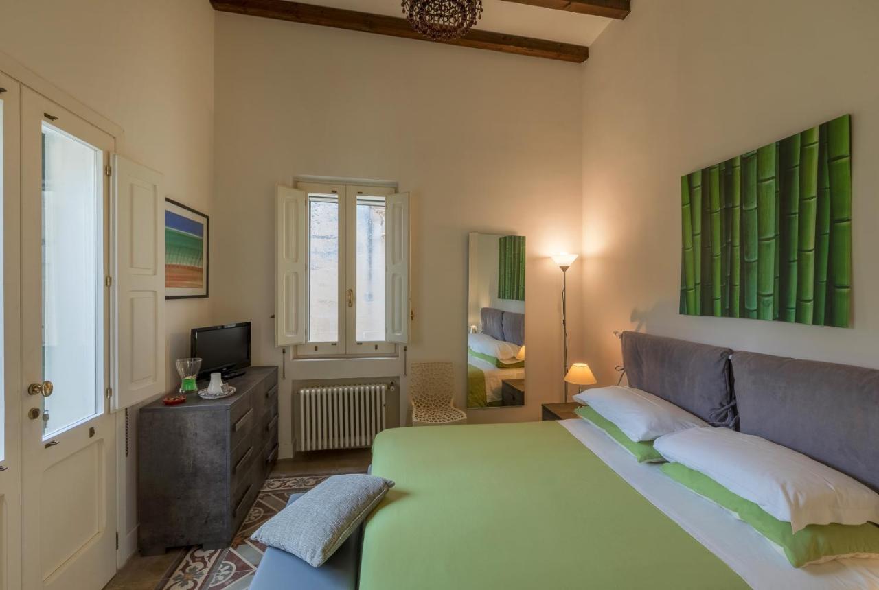 Piazza Duomo B&B Лечче Экстерьер фото
