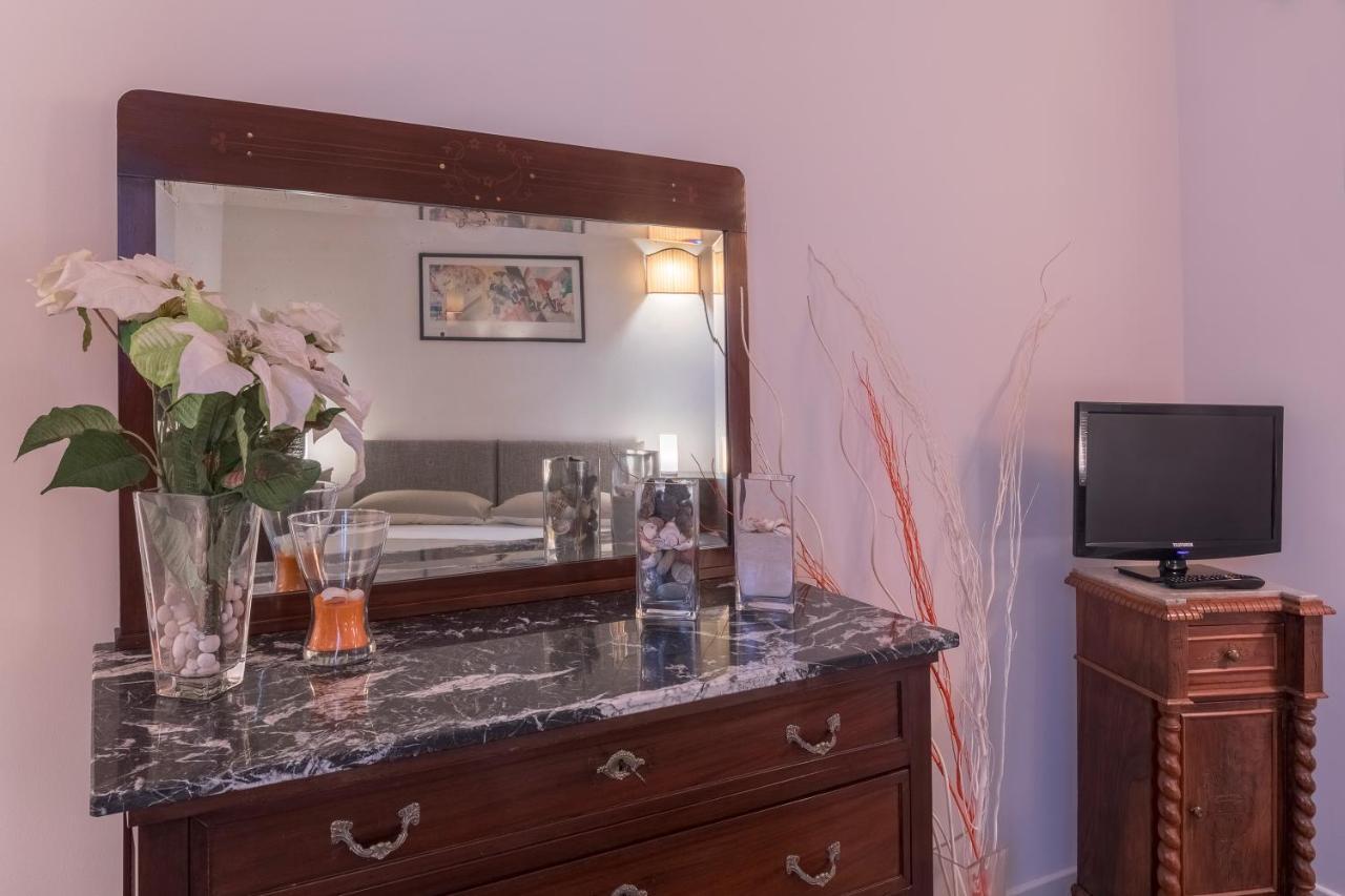 Piazza Duomo B&B Лечче Экстерьер фото
